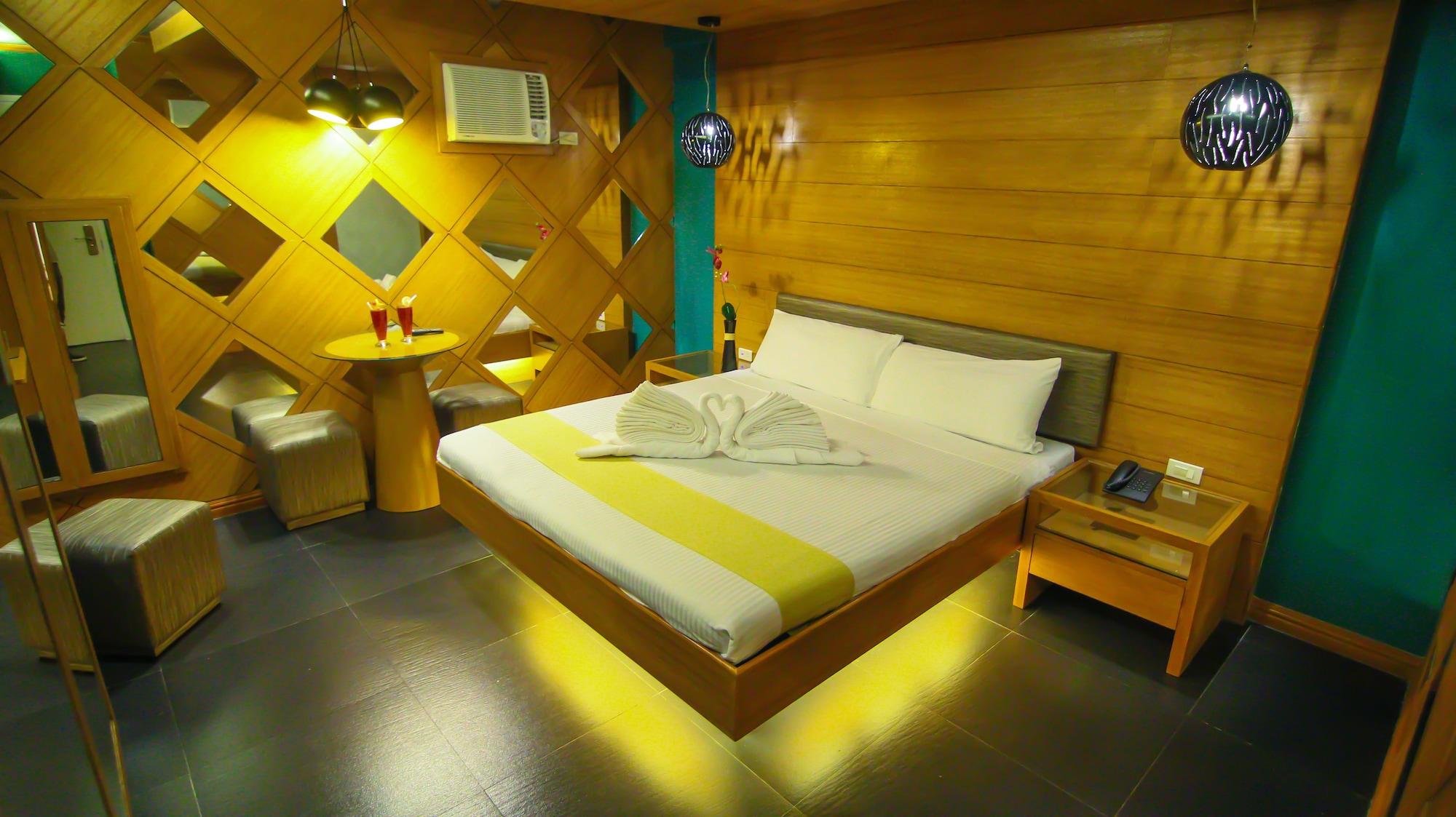Hotel Ava Cuneta Pasay Esterno foto