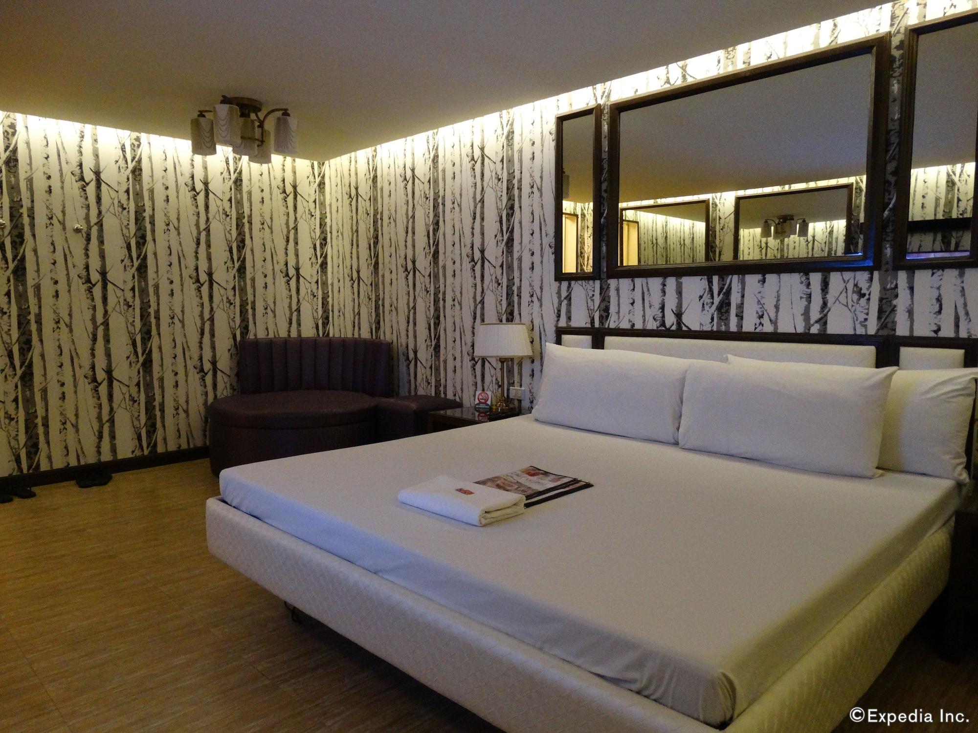 Hotel Ava Cuneta Pasay Esterno foto