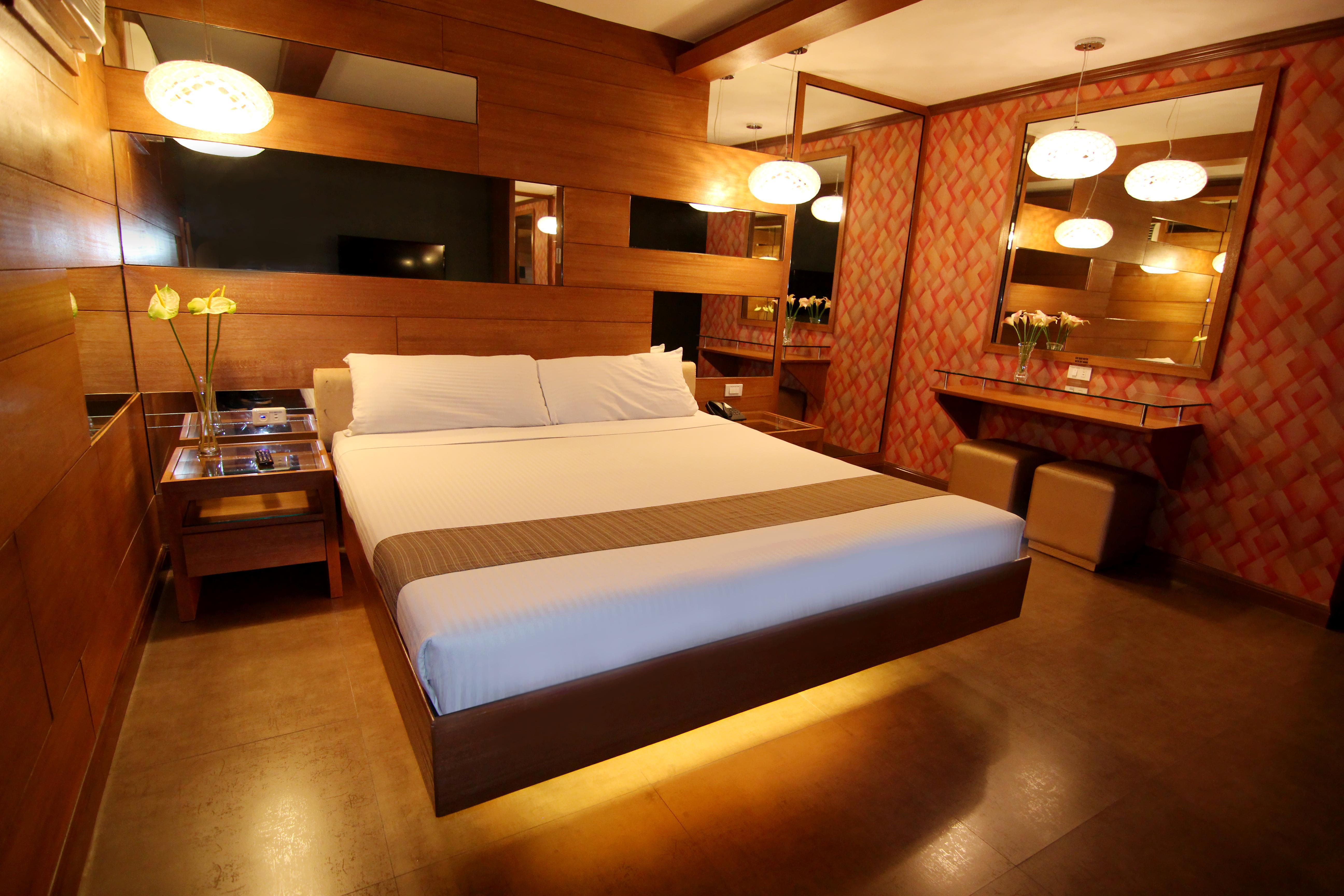 Hotel Ava Cuneta Pasay Esterno foto