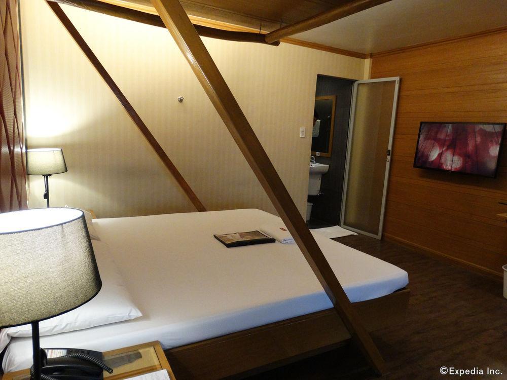 Hotel Ava Cuneta Pasay Esterno foto
