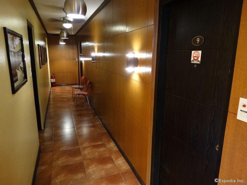 Hotel Ava Cuneta Pasay Esterno foto